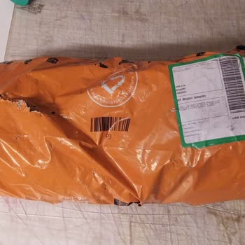 Trendyol Ürünümü Ambalajından Çıkarıp Poşete Koyup Müşterime Götürdü