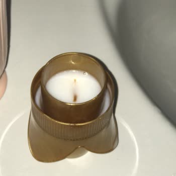 Vatan Yumuşatıcının İçinde Çubuk Çıktı