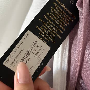 Abiyenial.com Mağaza Çalışanının İlgisiz Davranışı