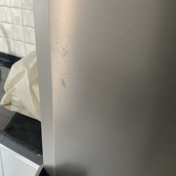 Grundig Sıfır Üründe Hasar