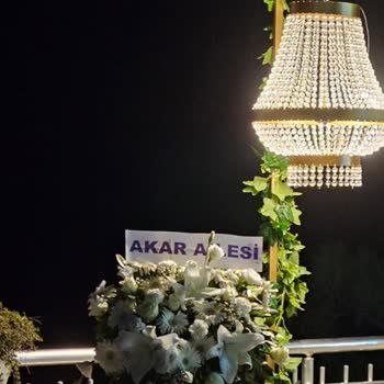 Taze Çiçek (tazecicek.com) Görselle Alakasız Ve Çürük Ürün