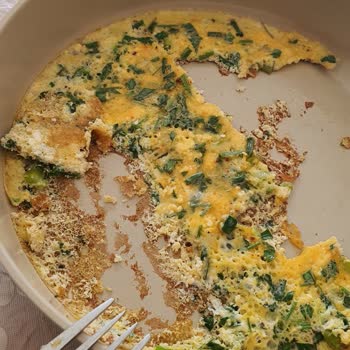 Neoflam Yanmaz Yapışmaz Özelliği Yok