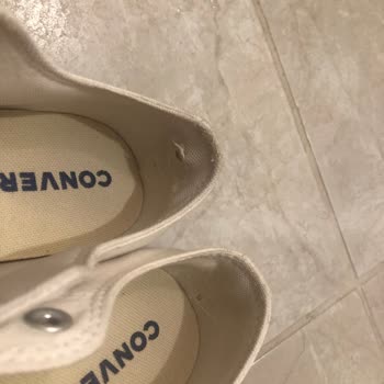 Kalitesiz Mal: Converse Almak SuperStep'ten Hata