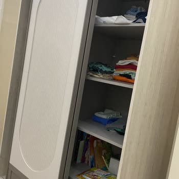 İstikbal Hera Genç Odası Aynalı Dolap