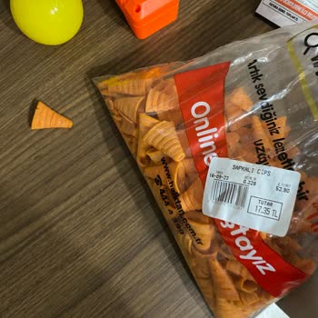 Halktan Kuruyemiş Ürünlerde Kurtlanma Ve Son Kullanma Tarihleri Geçmiş Ürünler Satılıyor