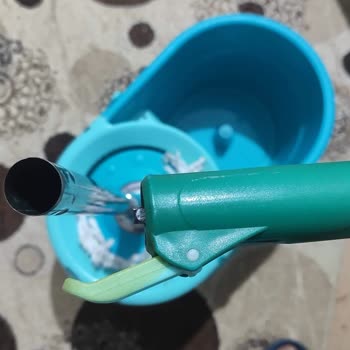 Motek Temizlik Setinin Sapı Elimi Parçaladı