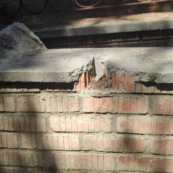 Adana Büyük Şehir Belediyesi Asrı Mezarlığı Harabe...