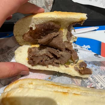 Usta Dönerci Nin Ustalığını Bırakması Diyelim