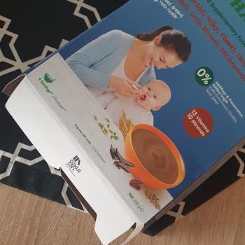 Ebebek Hasarlı Mama Gönderdi.