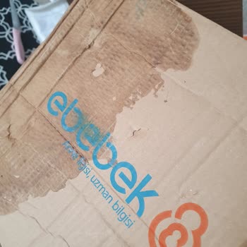 Ebebek Hasarlı Mama Gönderdi.