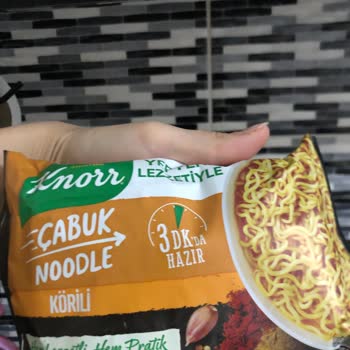 Knorr Çabuk Noodle Ağır Koku