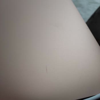 Apple Dan Çizik Macbook