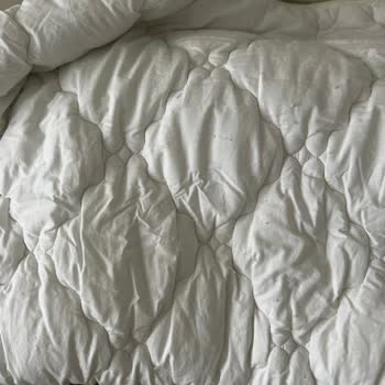 İşbir Yatak Bambu Yorgandan Pamukçuk Çıkıyor