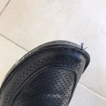 Ayakkabı Dünyası 15 Gün İçinde Yırtılan Ayakkabı İADE-DEĞİŞİM Yapmadı