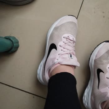 Nike Ayakkabı Değişim Ya da İade