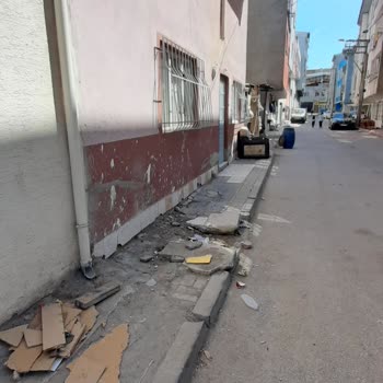 Osmangazi Belediyesi Kaldırımların İçler Acısı Hali
