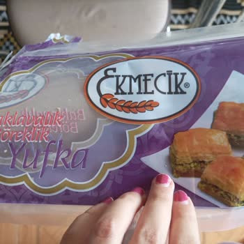 BİM'den Alınan Küflü Yufka (Ekmekcik)