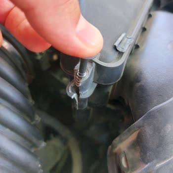 Varta Akü Hava Filtresi Kutusu 2017 Focus