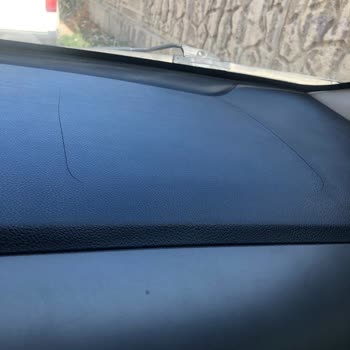 Kia Ön Konsolda Çatlak