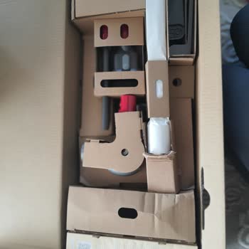 Media Markt Dyson Şarjı Süpürge Kullanılmış Ürünü Gönderiyor