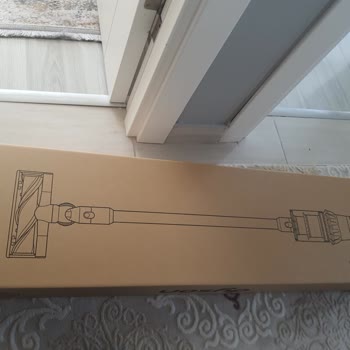 Media Markt Dyson Şarjı Süpürge Kullanılmış Ürünü Gönderiyor