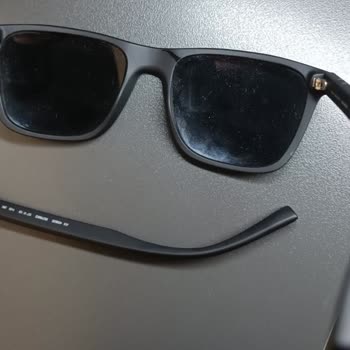 Armani Exchange Atasun Optik Güneş Gözlüğünün 1 Haftada Bağlantı Demirinden Kopması