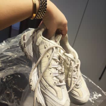 Skechers İnanılmaz Olay.! Büyük Sorumsuzluk! Çok Büyük Yanlış!