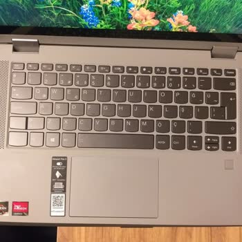 Lenovo Bilgisayar Lenovo Flex5 Ekran Çıta Kalkıyor, Kasa Kalitesi Kötü Alınmayınız Aman