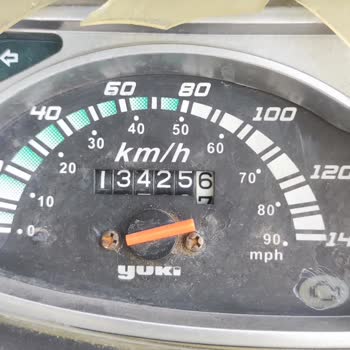 Yuki Motor Motor Gösterge Parçası