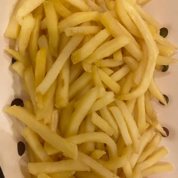 Burger King Çiğ Patates Sıcak Kola Eksik Malzeme