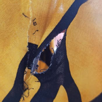 Punta Otantik Yırtık Elbise Gönderdi Hem De 2 Adet