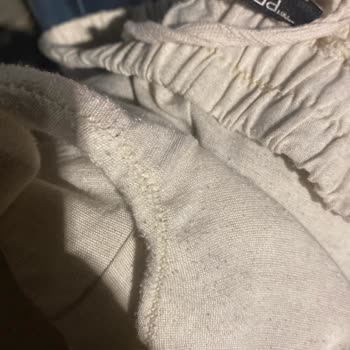 By Melis Butik Keten Pantolonun Kalitesi Çok Kötü