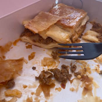 Bülent Börekçilik Böreklerden Kıl Çıkması