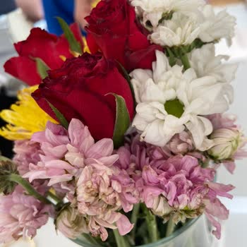 Çiçek Sepeti yapacağım sürpriz yerini hayal kırıklığı ve üzüntüye bıraktı