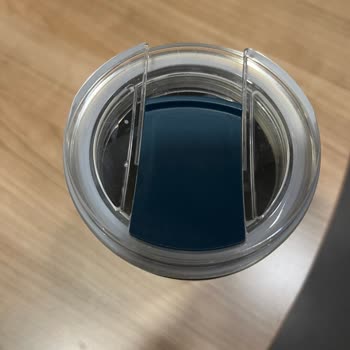 Starbucks'tan Aldığım Termoslar Hiçbir Şekilde Sıcak Ya Da Soğuk Tutmuyor