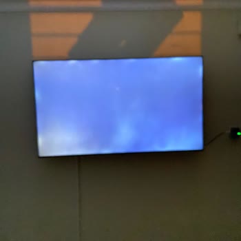 Grundig TV Işık Sızması Ve Ölü Piksel Sorunu