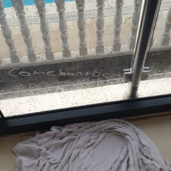Camekan Cam Balkon (Fethiye) Balkonu Camekanla Kapattık, İlk Yağmurda Su Aldı Paramızla Rezil Olduk
