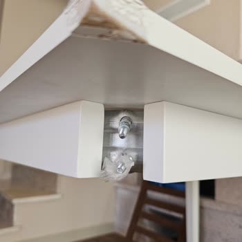Enza Home Enza'dan Bacağı Çıkan Masa