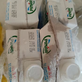 Pınar Et ve Süt Özensiz Paket Kargolama