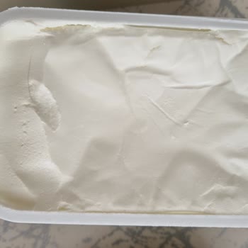 A101 Milkten Labneden Kıl Çıktı