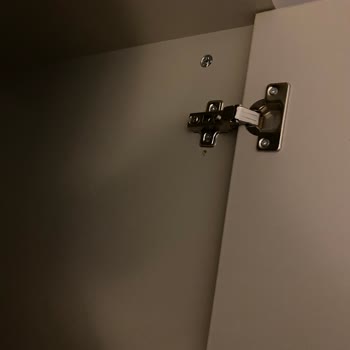 Poli Mobilya AVM Eşyalarımın Hatalı Kurulması İlgilenilmemesi