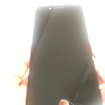 iPhone Ekranı 7 Ayda Bozuldu, Çok Kalitesiz