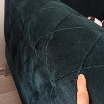 Merkez Depo Avm (Ankara) Ayakları Kırılan Koltuk Yapmışlar
