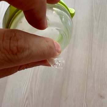 Mini Miracles Hut Comotomo Biberon Emzik Başlığı (6+) Paramparça Oldu