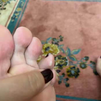 Seçkin Kuaför (İstanbul) Kötü Bir Manikür Pedikür Yapıldı