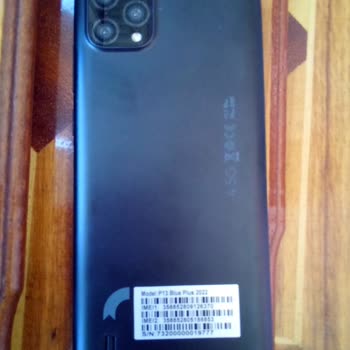 Reeder P13 Blue Cam Ve Arka Plastik Kapak Sorunu