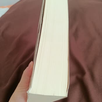 Amazon Sent Me a Used and Damaged Book