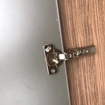 Divanev Ümraniye Hasarlı Ürün Gönderdi