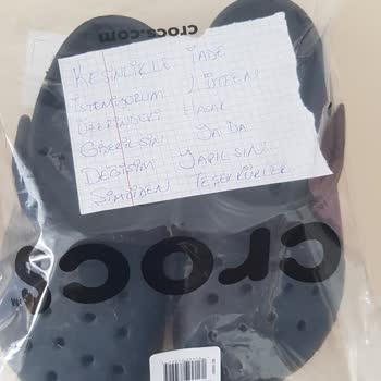 Deforme Olan Crocs Terliğe Çözüm Bulamayan Trendyol Ve Uzay Spor