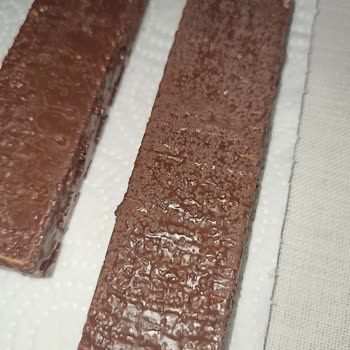 Ülker Tarihi Geçmemiş Gofretin Küflü Çıkması